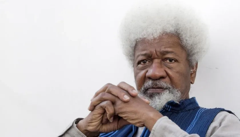 El escritor nigeriano y Premio Nobel de Literatura en 1986, Wole Soyinka.