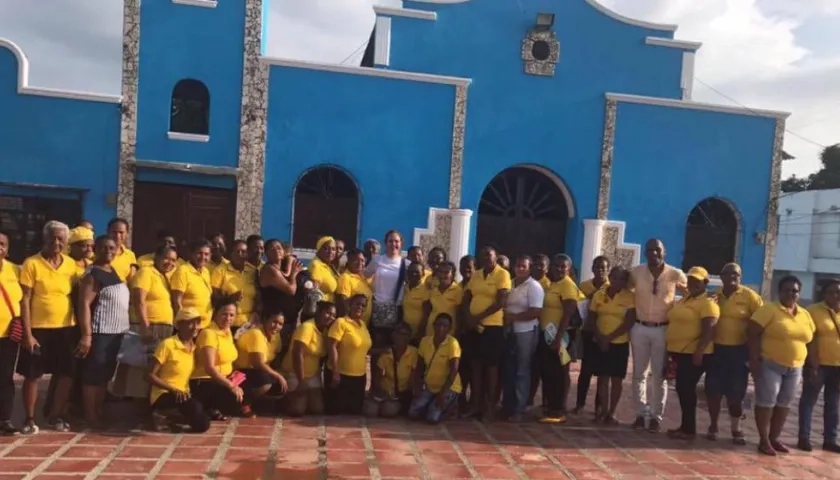 Asopraluruaco, Asociación de Fritangueras de la arepa de huevo.