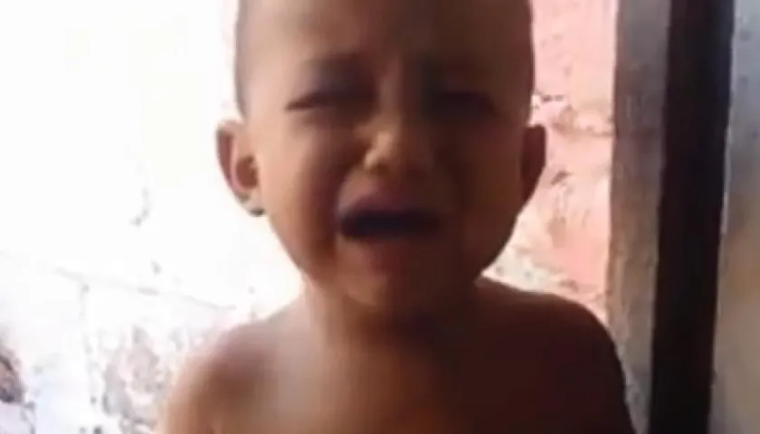 Niño que se hizo viral en el video bailando 'La rama de tamarindo'.