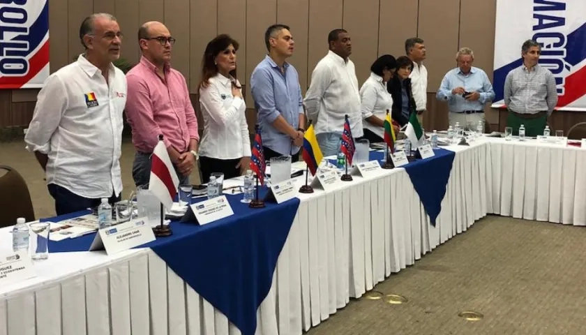 La dirigencia regional reunida en Santa Marta.