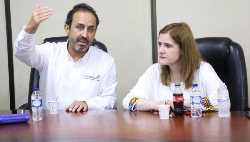 El Supersalud, Fabio Aristizábal y la Gobernadora (e) de Córdoba, Sandra Devia.