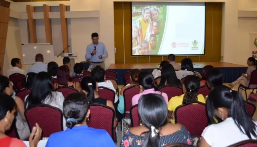 Un llamado a los operadores hizo el Director de ICBF en el Atlántico para que la atención a los niños sea la mejor.