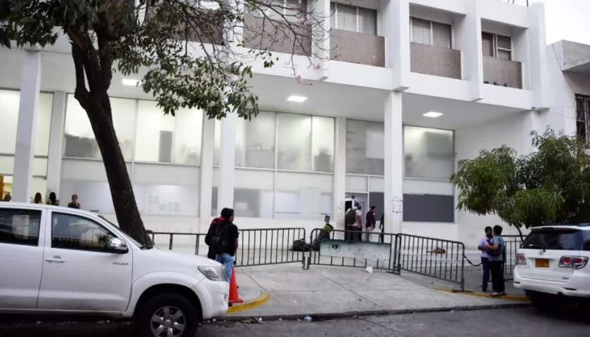 Los policías fueron llevados a la URI de la Fiscalía.