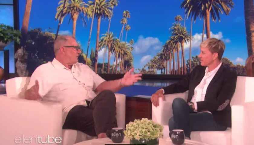 Ed O'neill en el show de Ellen DeGeneres.