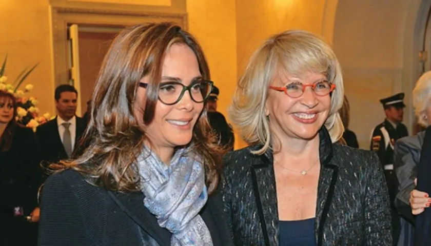 Las exministras Gina Parody y Cecilia Álvarez.