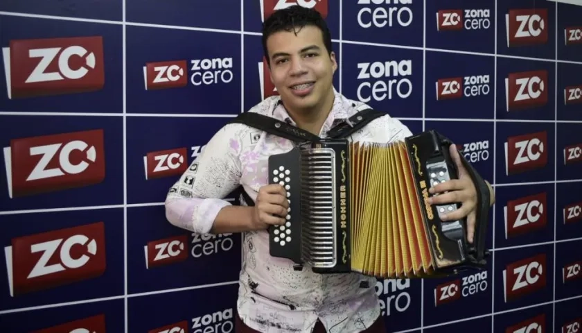El acordeonero Juan Sajona.