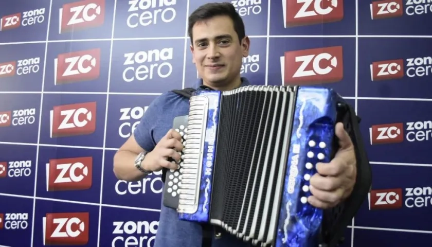 El acordeonero Kike Barragán.