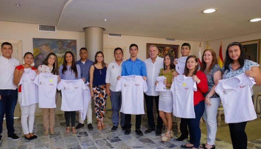 Los jóvenes practicantes de la convocatoria anterior.