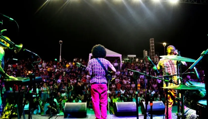 El micrófono estará abierto en la tarima en el Gran Malecón, para quienes se inscriban en la convocatoria.