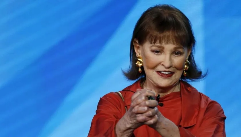  Gloria Vanderbilt, diseñadora de moda neoyorquina, falleció a los 95 años.