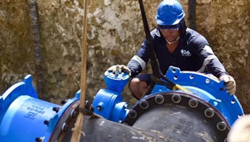 Triple A realizará los trabajos en la línea de conducción  entre la planta Las Flores y la estación de rebombeo de Salgar.