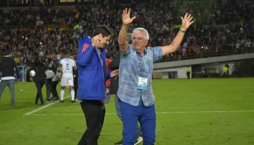 Juan Abuchaibe junto a Julio Comesaña, en la celebración de la novena estrella.