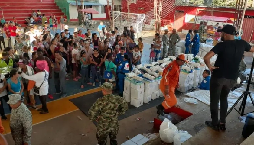 Entrega de ayudas de la UNGRD en San José del Guaviare.