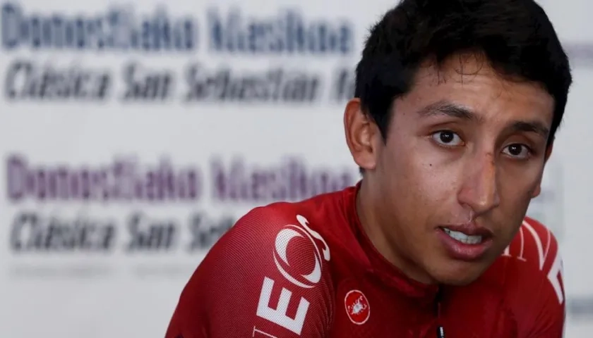 El reciente ganador del Tour de Francia, Egan Bernal, del Team Ineos, durante la rueda de prensa que ha ofrecido este viernes en la víspera de participar en la Clásica San Sebastián Region 2019. 