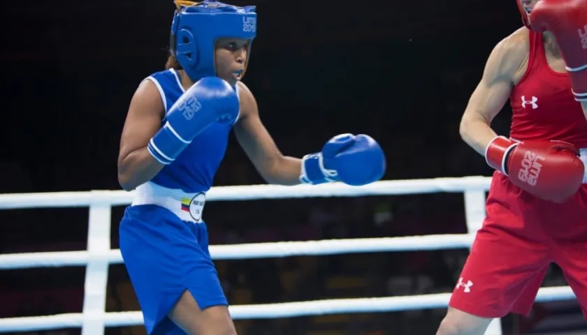 Boxeadora colombiana Íngrit Valencia ganó el oro en Lima.