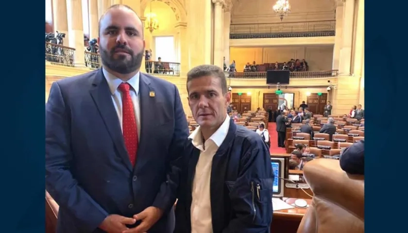 El Representante José Amar Sepúlveda con el presidente de la Cámara, Carlos Cuenca Chaux.