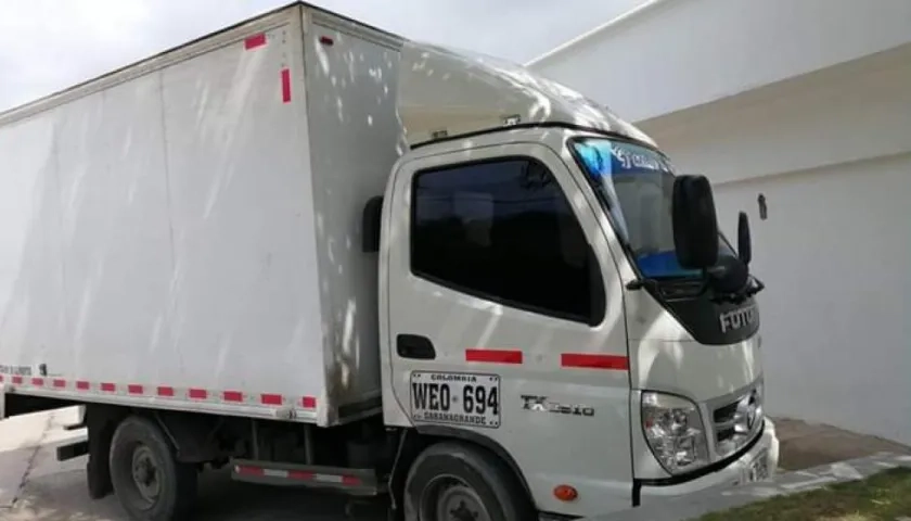 Furgón en el que se movilizaban los afectados.