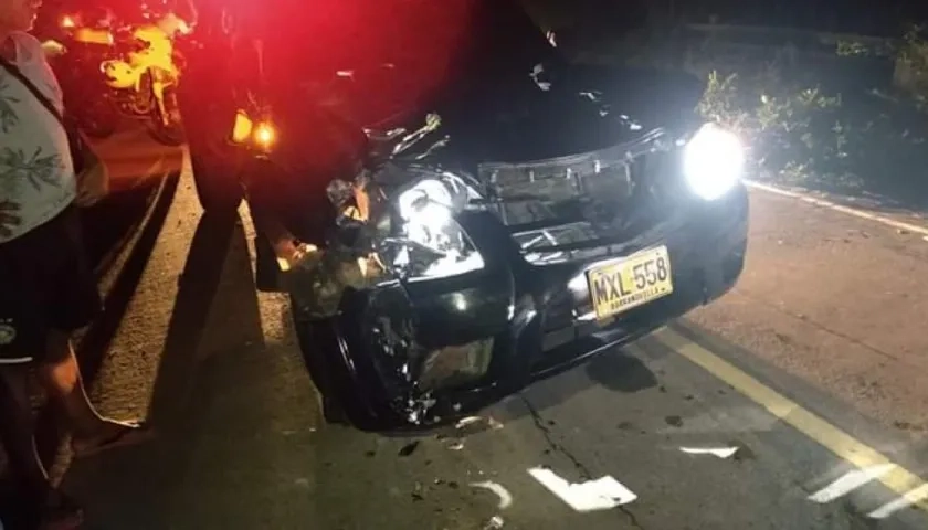 Así quedó el vehículo en el que se movilizaba el Alcalde de Piojó.