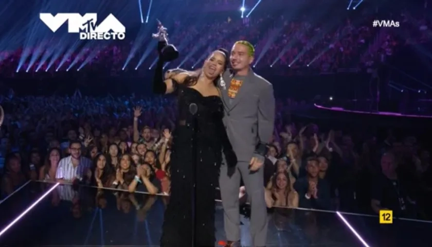 Rosalía y J Balvin