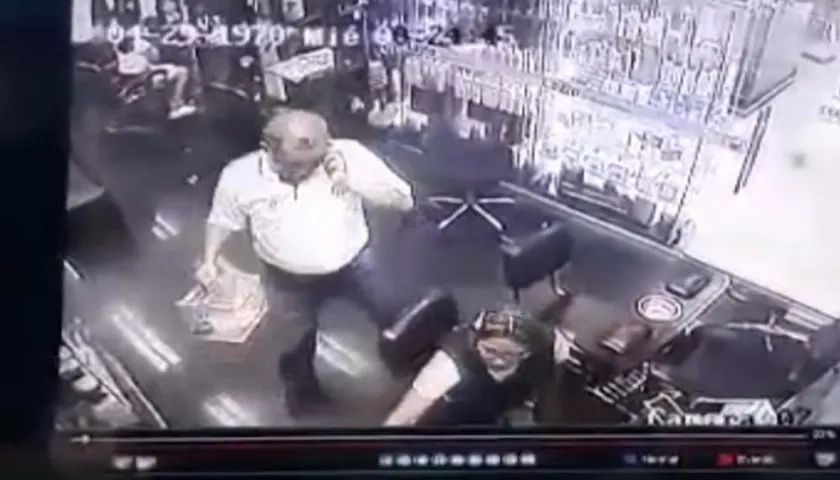 'El zorrillo' volvió a hacer de las suyas. 