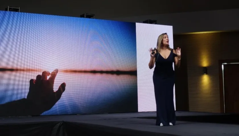 Diana Acosta, Secretaria de Comunicaciones del Distrito.