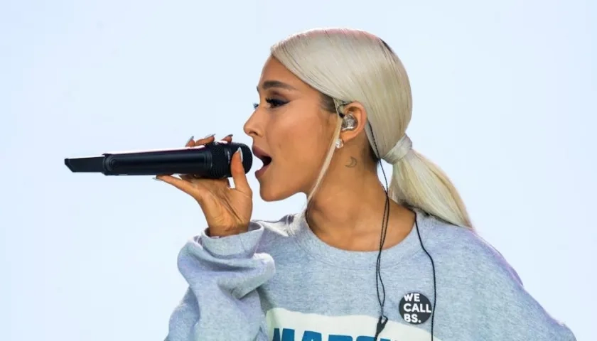 Ariana Grande, cantante estadounidense.