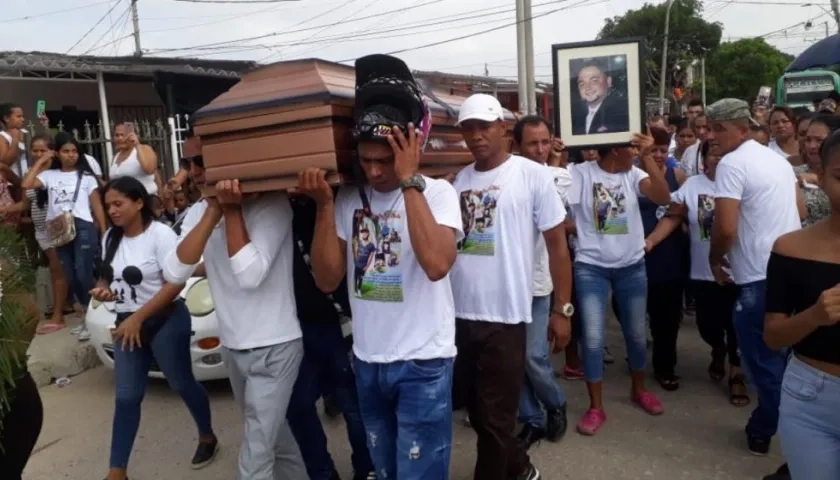 Sepelio de Ray Carlos Duarte.