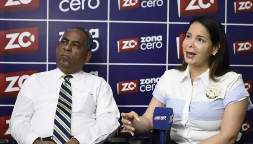 Médicos nefrólogos pediatras José Alberto Pimienta y Lorena Freyle.