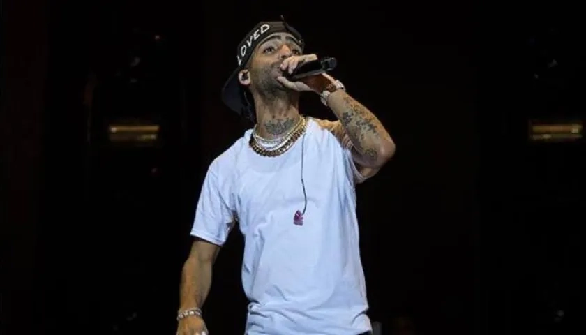 El reguetonero Arcángel.