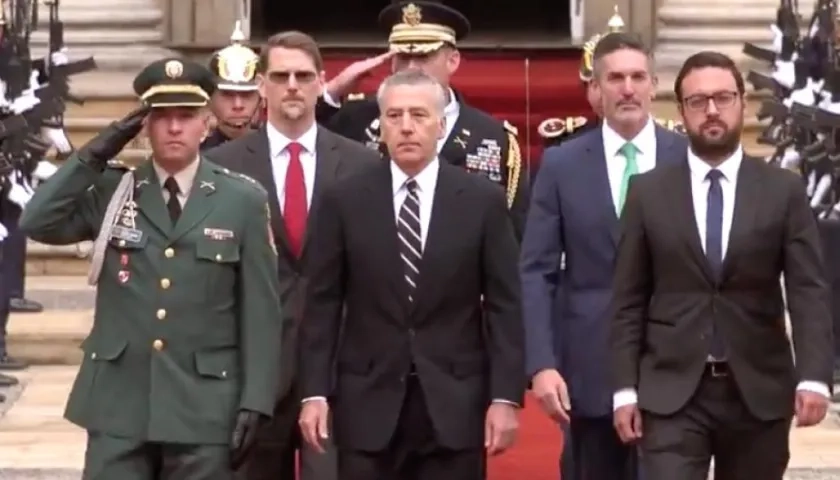 El nuevo Embajador de EE.UU., Phllip Goldberg, recibido con honores en la Casa de Nariño.