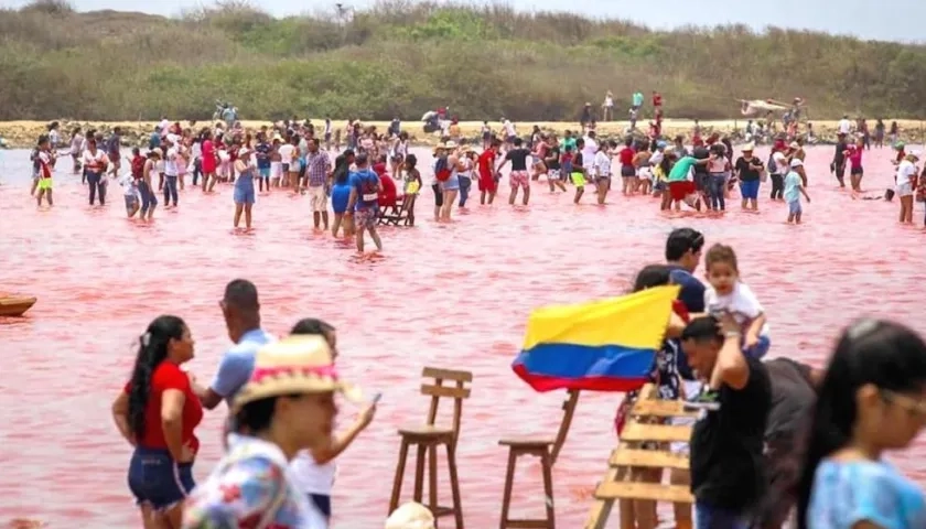 La reactivación del complejo salinero generó gran afluencia de visitantes.