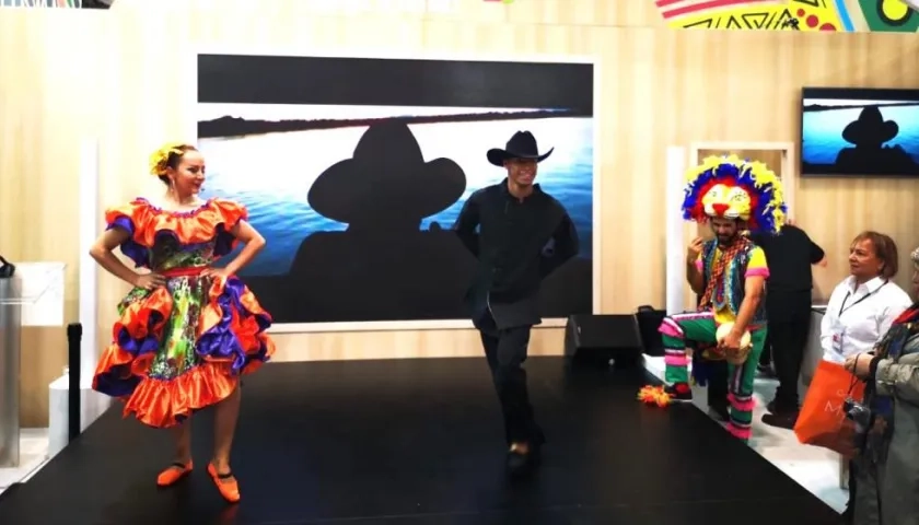 Campaña "Visita Colombia, siente el ritmo".