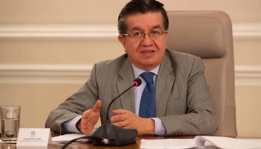 Fernando Ruiz, ministro de Salud.