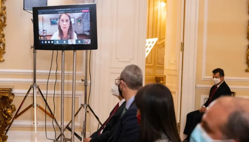 La Vicepresidenta Ramírez en la presentación del proyecto anticorrupción.