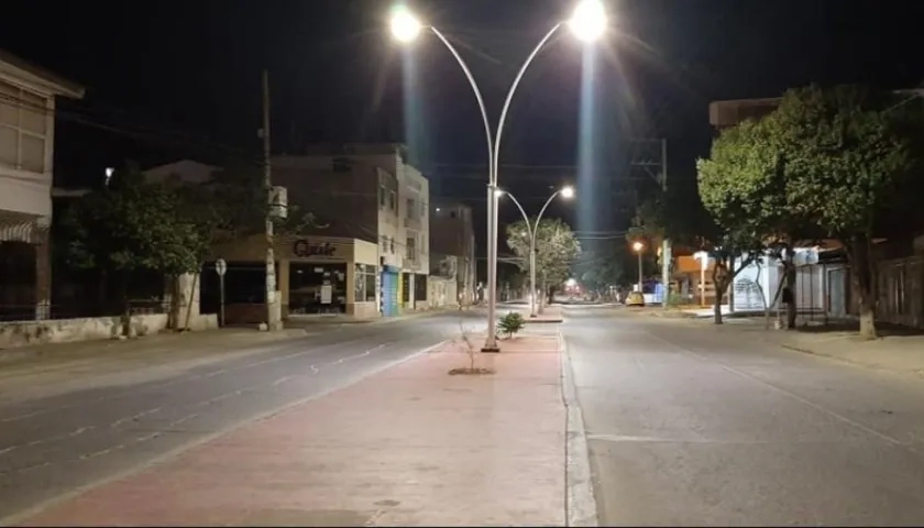 El toque de queda regirá durante el mes de temporada alta y festividad en Santa Marta.
