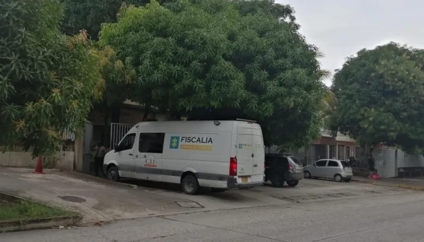 El cuerpo del joven fue trasladado a Medicina Legal. 