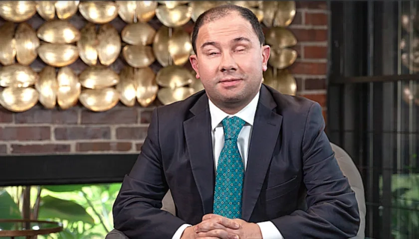 Óscar Gómez Pineda, abogado.