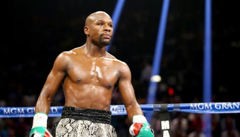 Floyd Mayweather Jr, boxeador exaltado. 