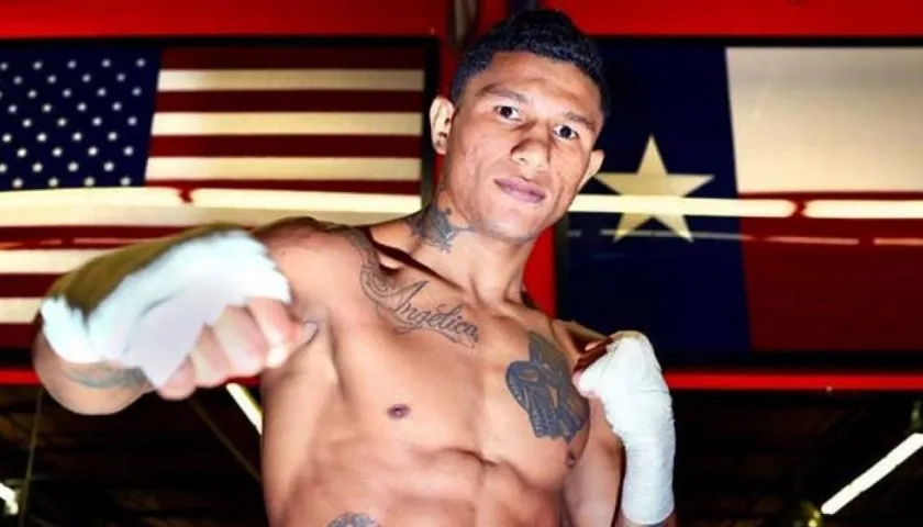 Miguel Bertchelt, campeón mundial peso superpluma.