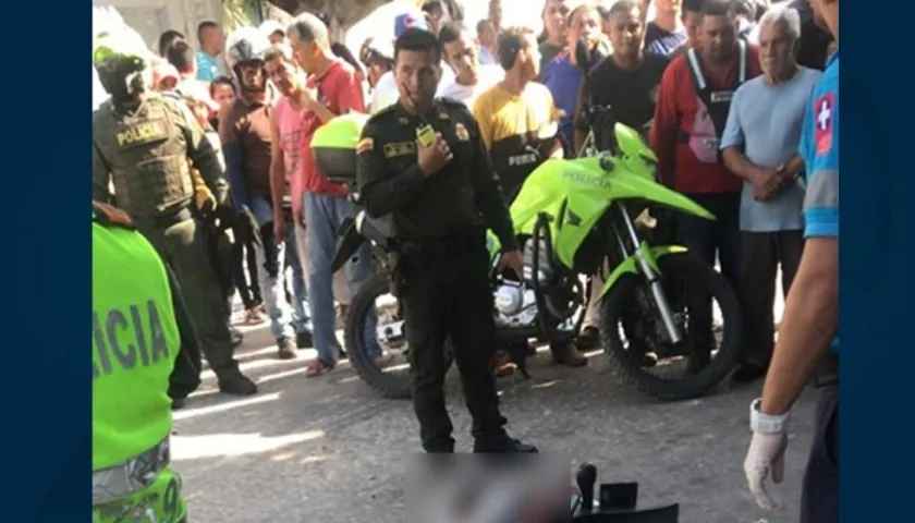 La víctima mortal murió en el lugar de los hechos.