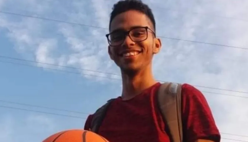 Aldair Benavides, joven fallecido en accidente.