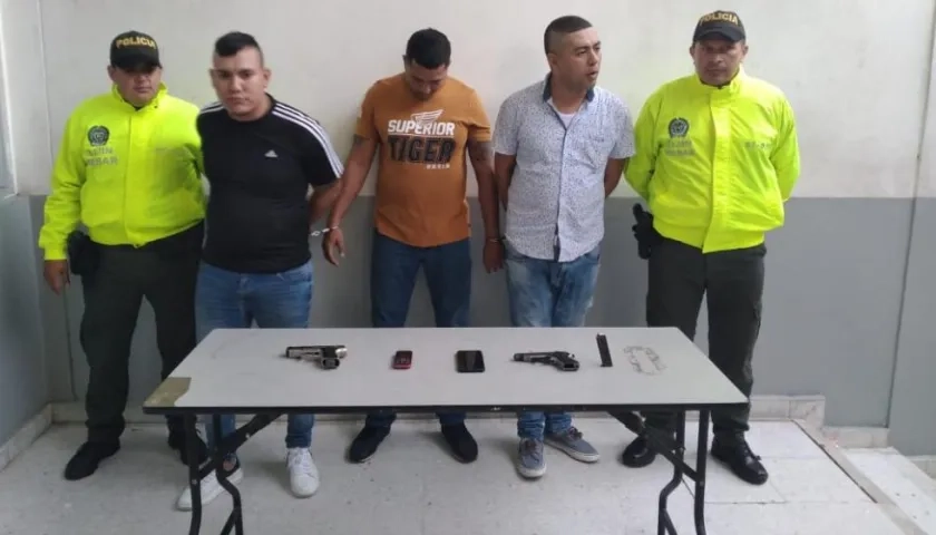 Álvaro Andrés Navarro Marín, 'El Russo' (izquierda).