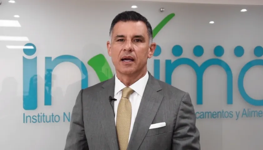 El director general del Invima, Julio César Aldana.