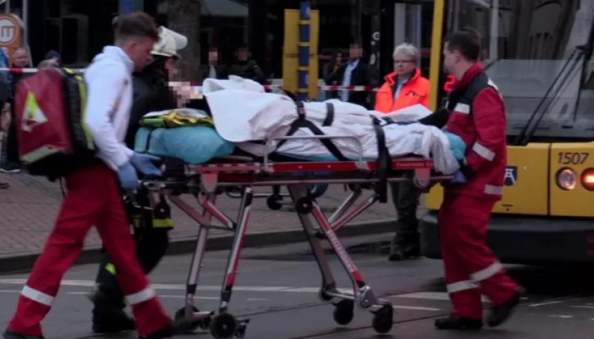 Los heridos fueron trasladados a centros asistenciales.