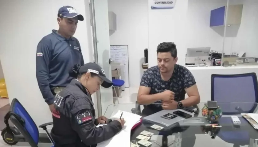 El exdirigente deportivo, Óscar Mauricio Uribe Pinilla, al momento de su captura.