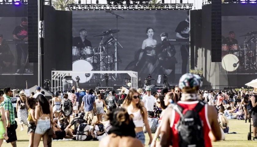 Por seguridad de los asistentes y el equipo de los festivales.