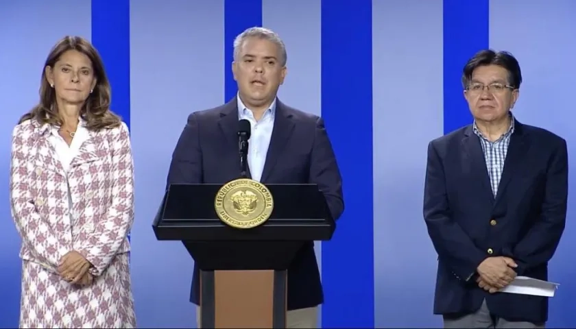 El Presidente Iván Duque haciendo el anuncio.