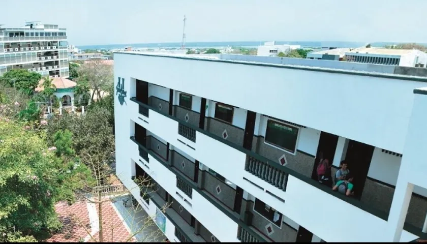 La Universidad Simón Bolívar también acogió las recomendaciones sanitarias.