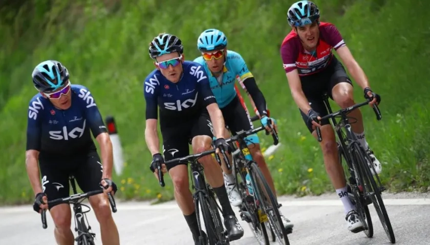 Ciclistas del equipo Sky en la pasada edición del tour.