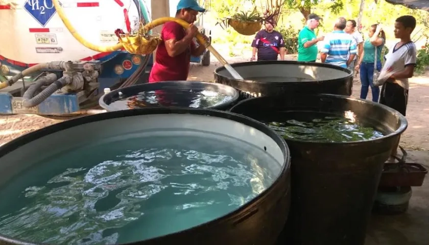 Abastecimiento de agua en zonas rurales.